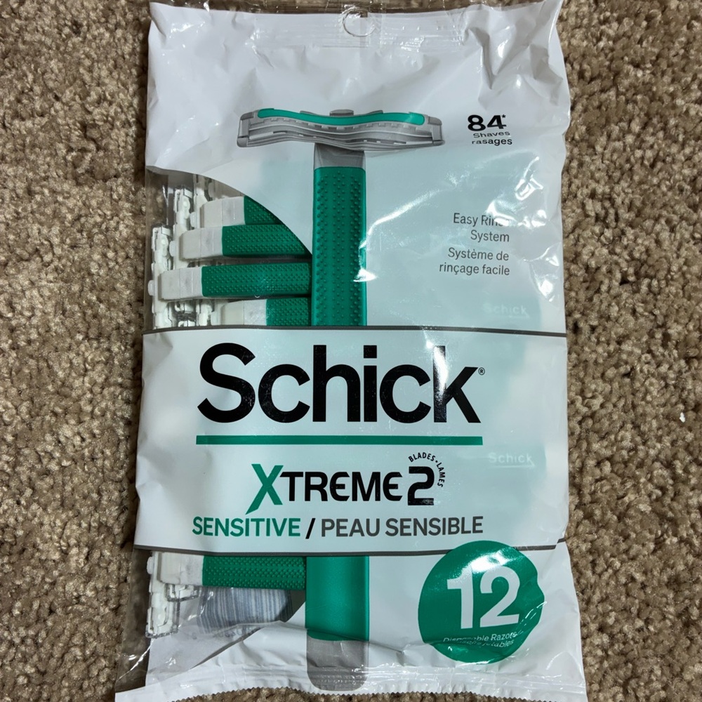 SCHICK XTREME2 RAZORS Disposable, 12 In Pack W 2 Thin Blades Up To 84 Shaves